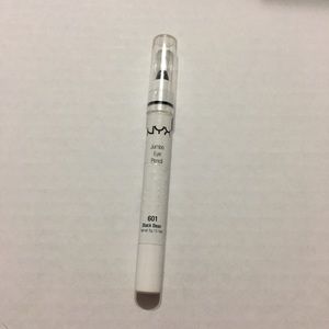 NYX Jumbo Eye Pencil 601 Black Bean